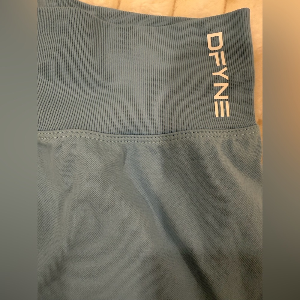 Dfyne Dynamic Shorts 4.5” - Picture 6 of 16